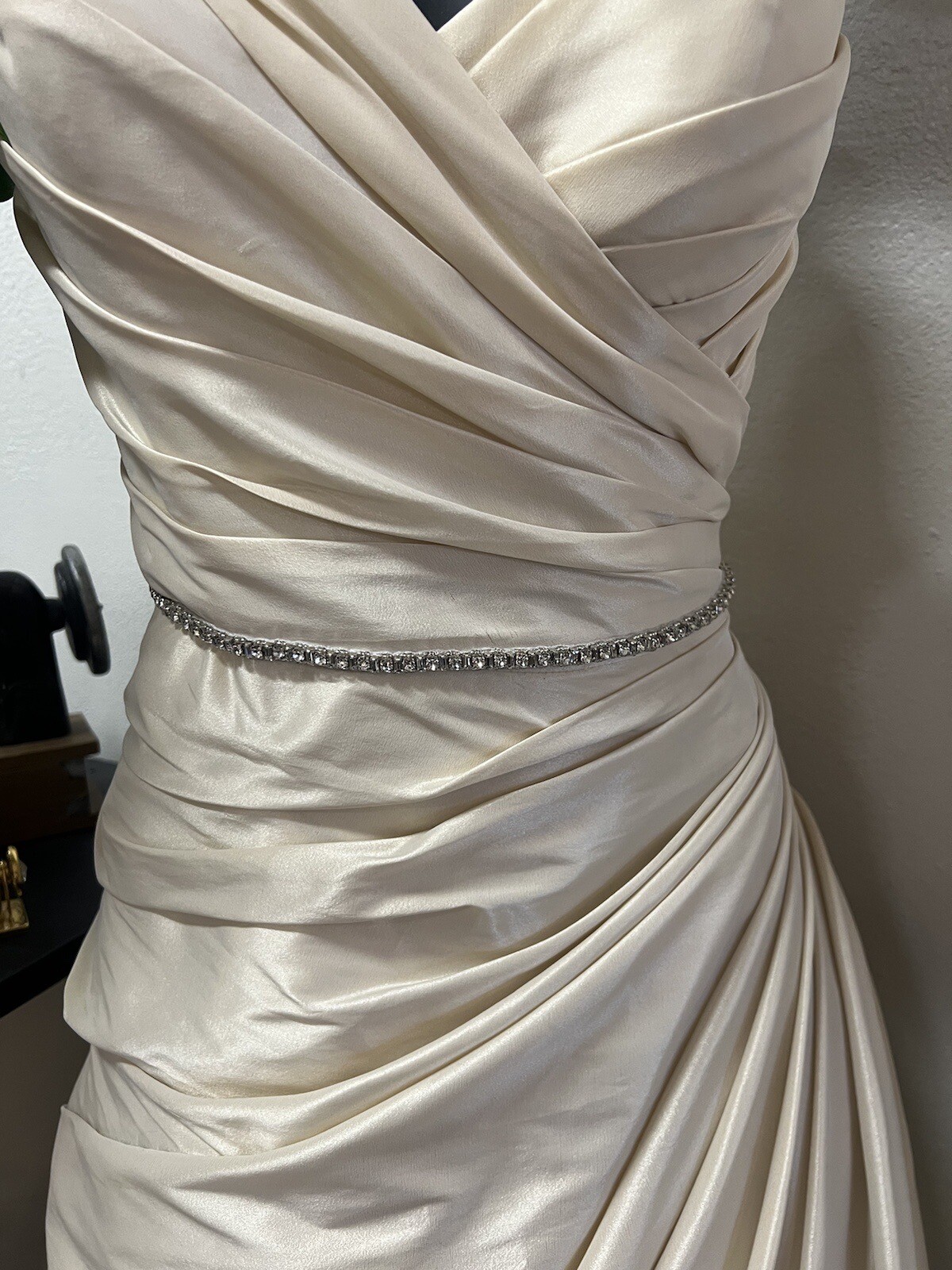 Wtoo Watters Wedding Dress Style Mermaid Long Formal Ivory Size 6 Off Shoulder