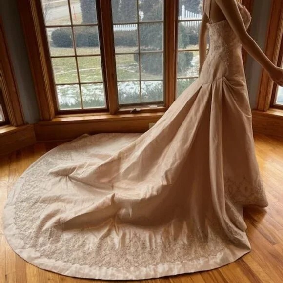 * Anjolique Gold Taffeta Beaded Lace Strapless Wedding Gown Bridal Dress Size 12