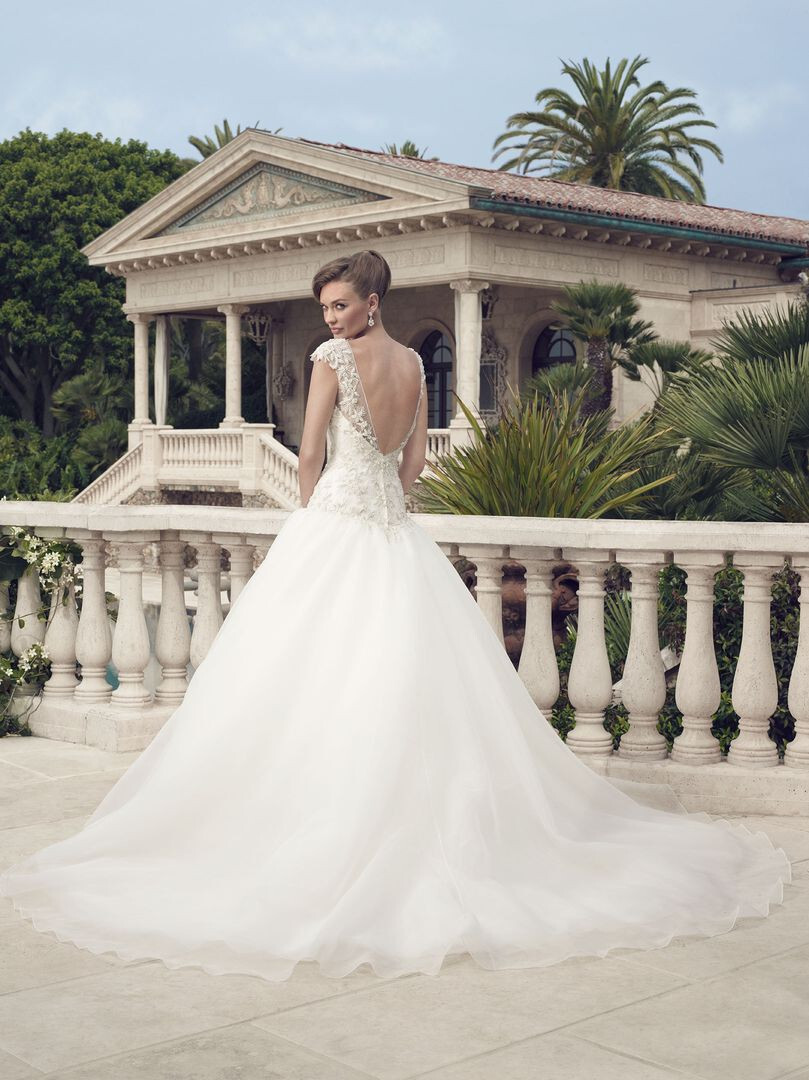 Casablanca Custom 2147 Ivory Wedding Dress 14 Tulle Ballgown Cap Sleeve V Back