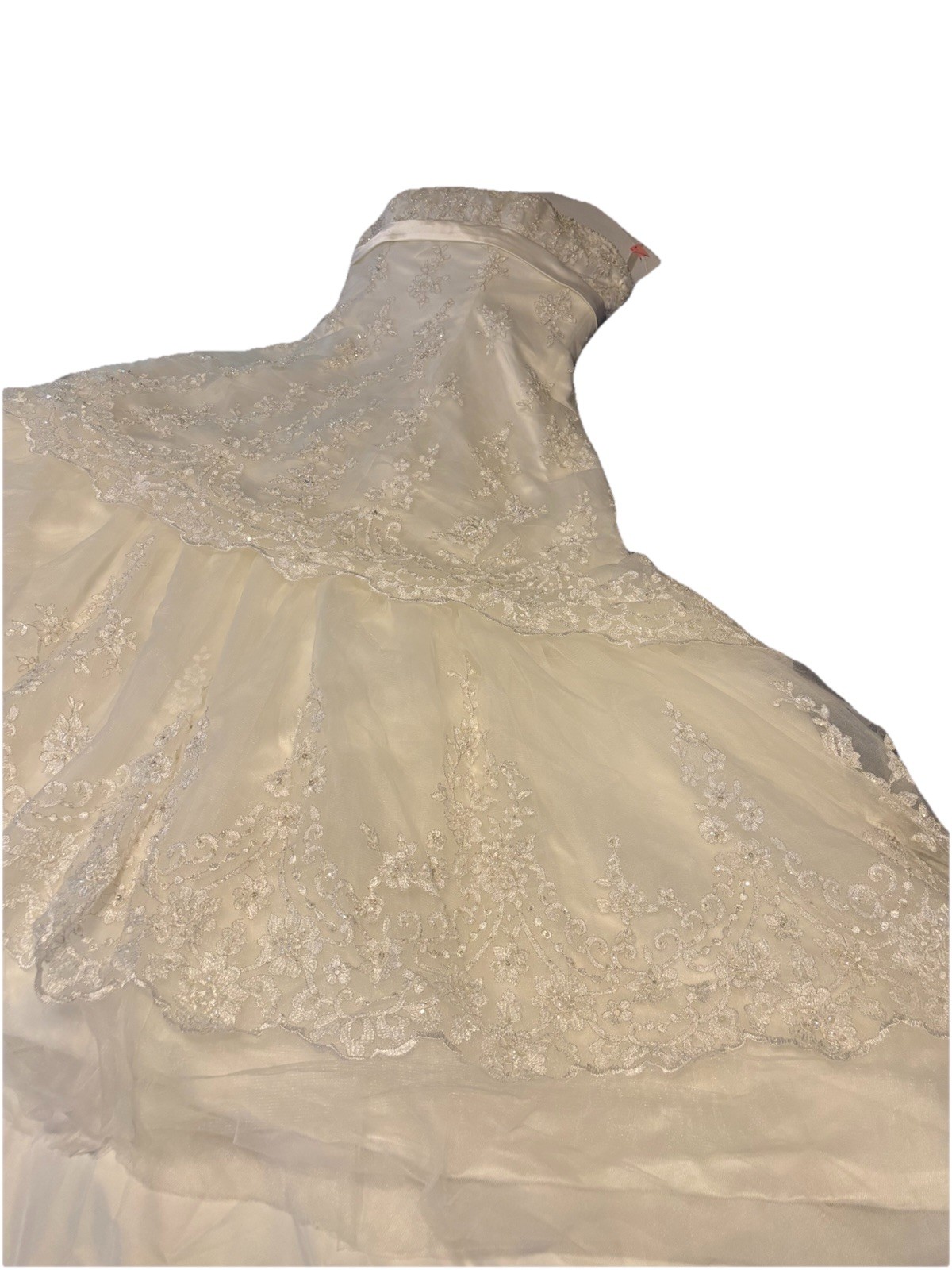 Professionally Cleaned Size 18 Wedding Dress With Built In Bustle. Stored In Box