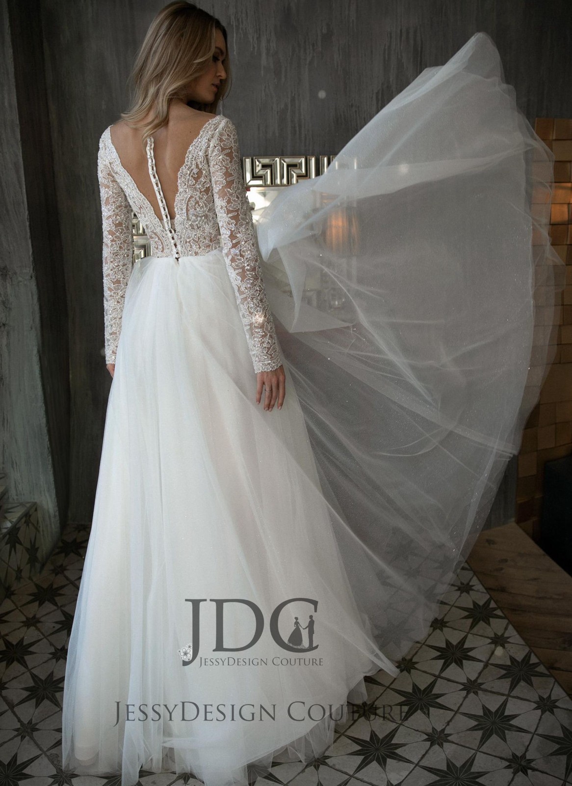 New Ivory Skin Glitter Wedding Dress Bridal Gown Long Sleeve Beaded Buttons A-Line