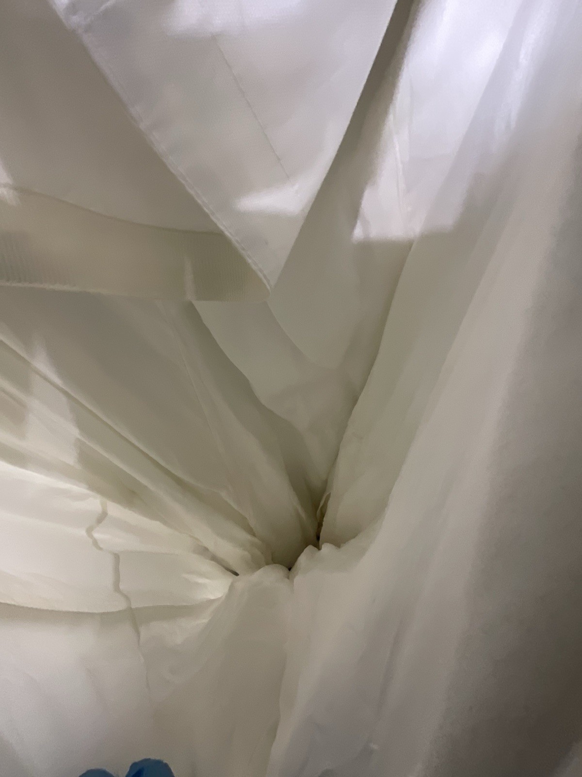 Vintage Off White Wedding Dress Size 6 Does Have Zipper Issue