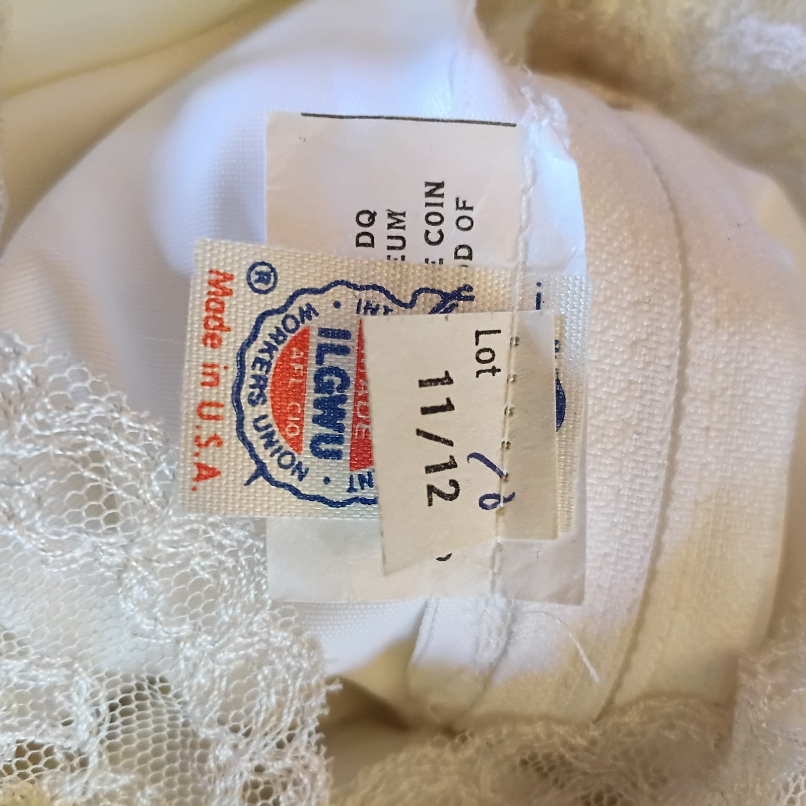 Vintage ADSV White Lace Wedding Dress Long Sleeve High Neck Bridal Gown Train S