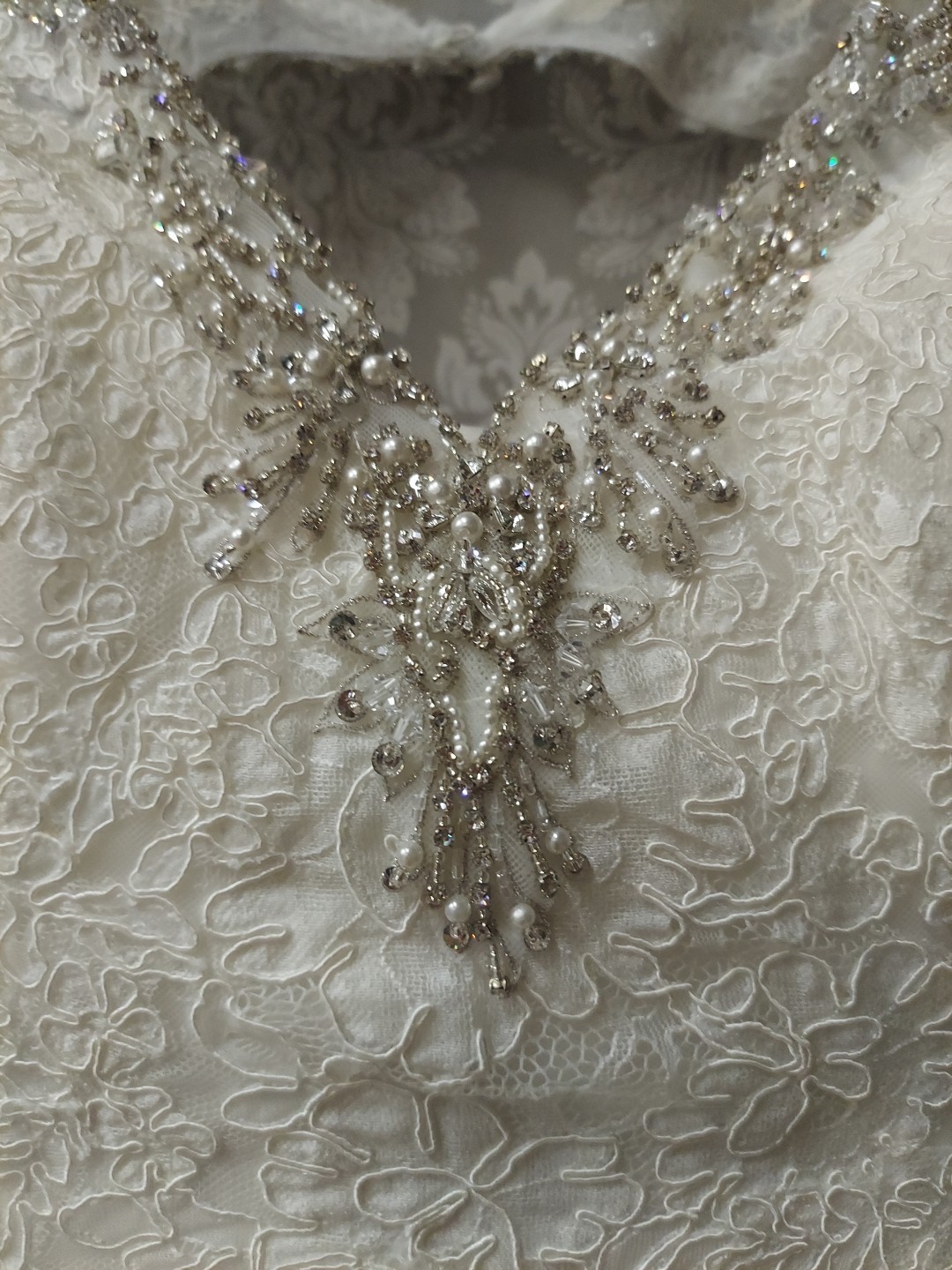 **Mori Lee Full Lace Lt Ivory Beaded Top Optional Sleeve wedding gown**