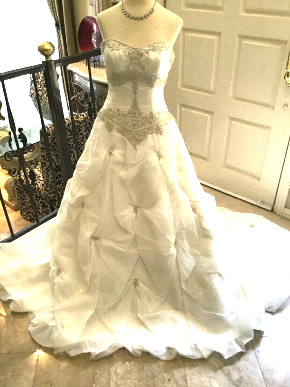 SIGNATURE Wedding dress Bridal ball gown up pick up skirt Ivory organza 8 NEW