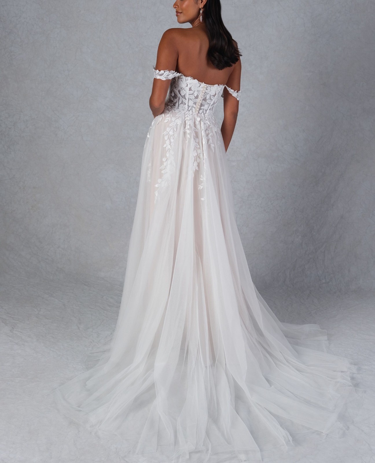 Lace Leaf Wedding Dress 32-60 Off Strappy Ivory Buttons N.Measurement Glitter Beaded