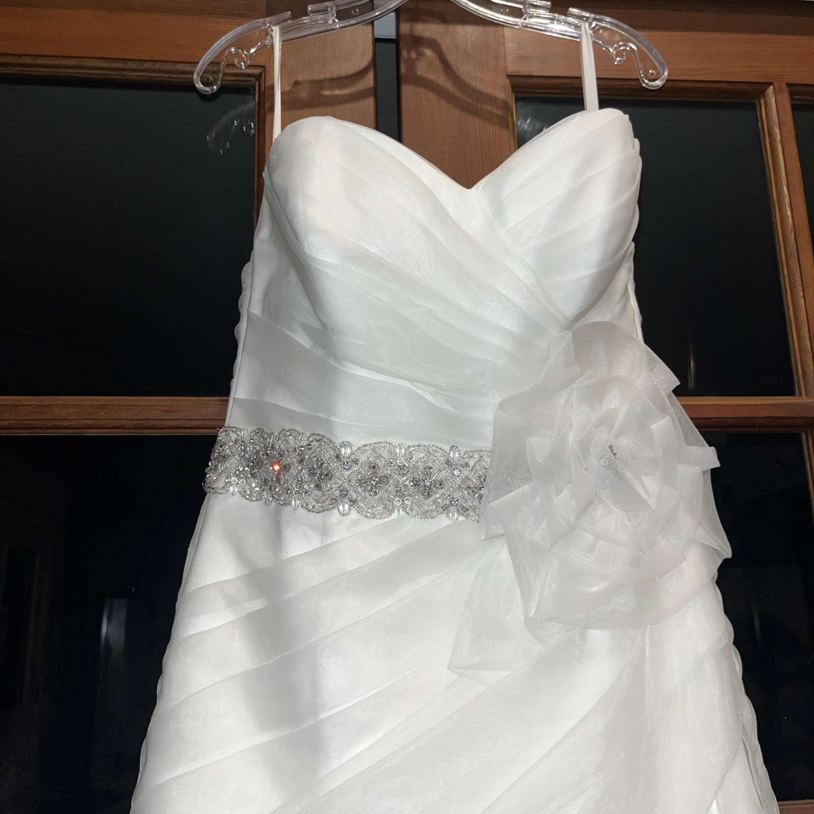 Elegant Wedding Dress By Venus Rhinestone Strapless Size 14 New With Tags!