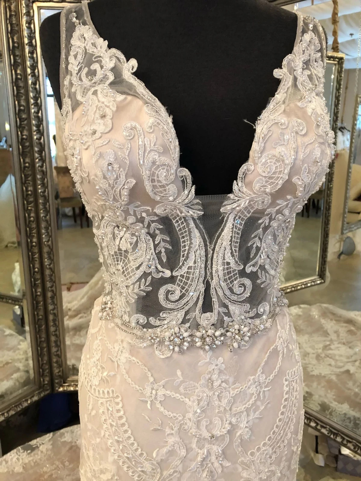 Eve of Milady 1612 Wedding Dress 6 Ball Gown Ivory Fit & Flare Lace $4,589 NEW