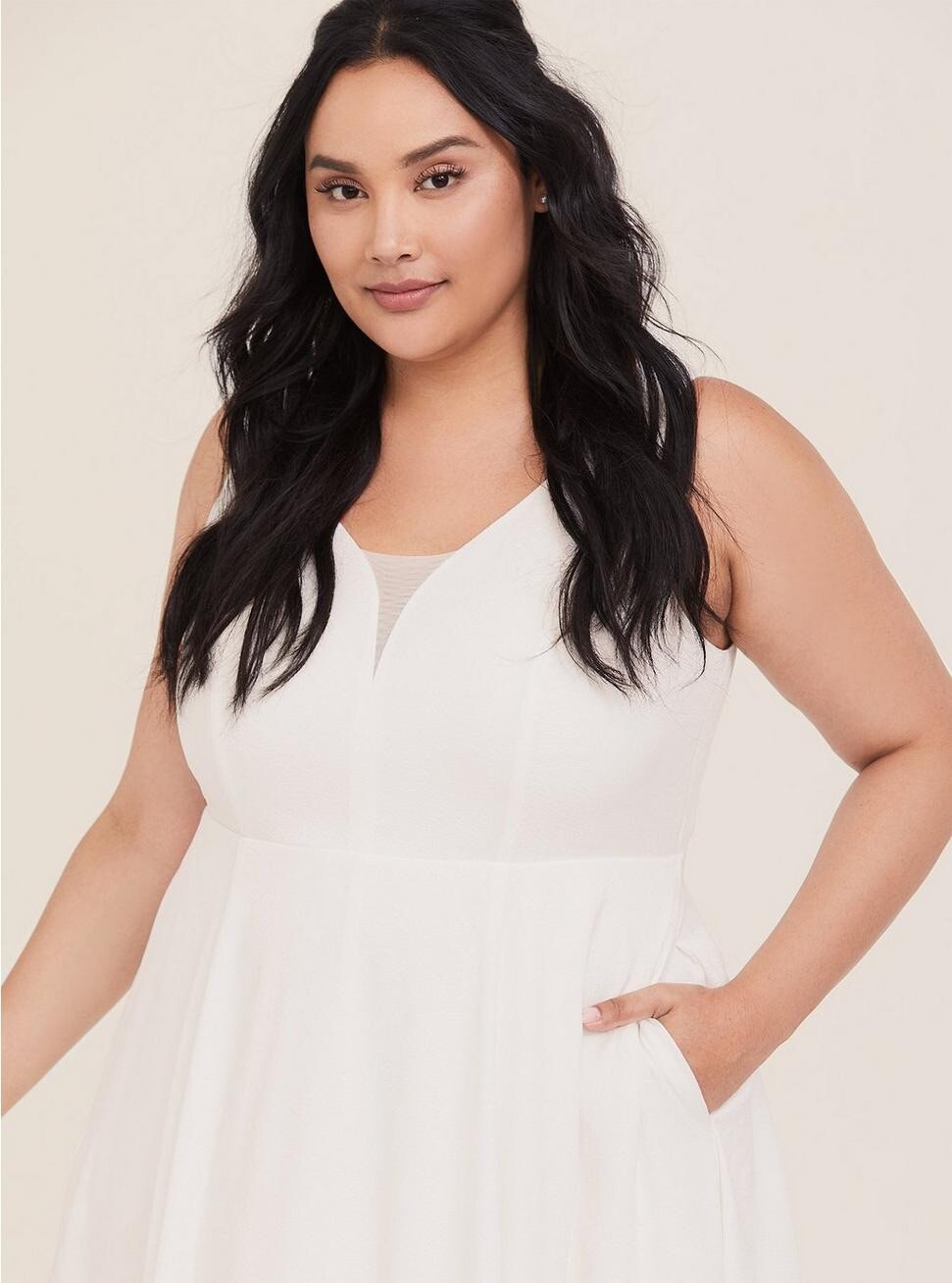 Torrid Ivory Jacquard Special Occasion Sweetheart Gown Size 16 Wedding NWT