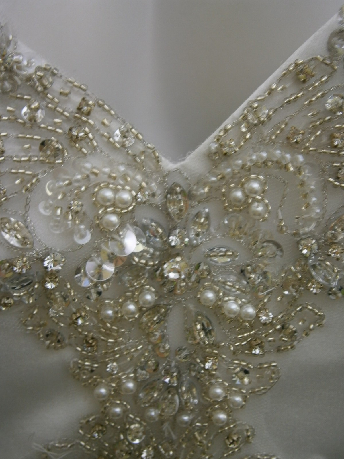 Casablanca Wedding Dress Gown 10 White A-Line Satin Pockets Bling Buttons NWT