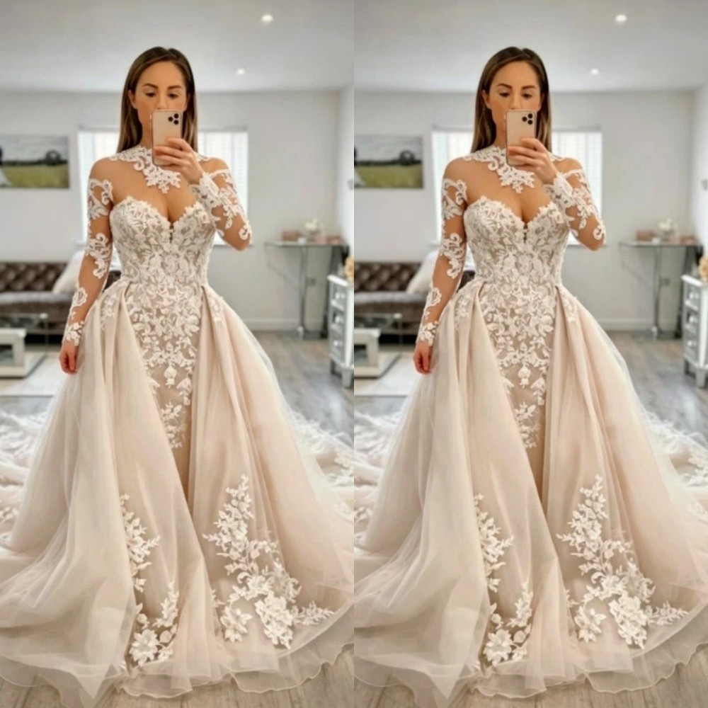 Gorgeous Wedding Dresses Lace Appliques With Detachable Train Beach Bridal Gown