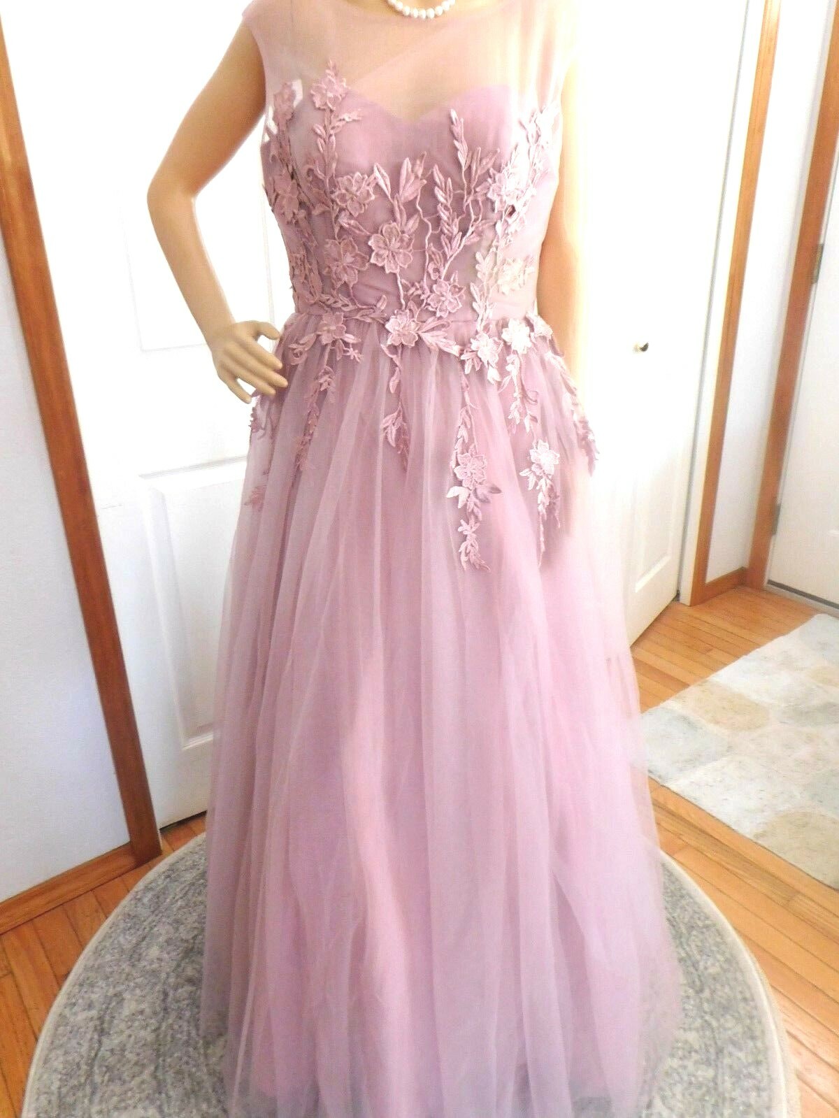 Vintage Floral Embroidered Mesh Sleeveless Polyester Cotton Wedding Dress XL