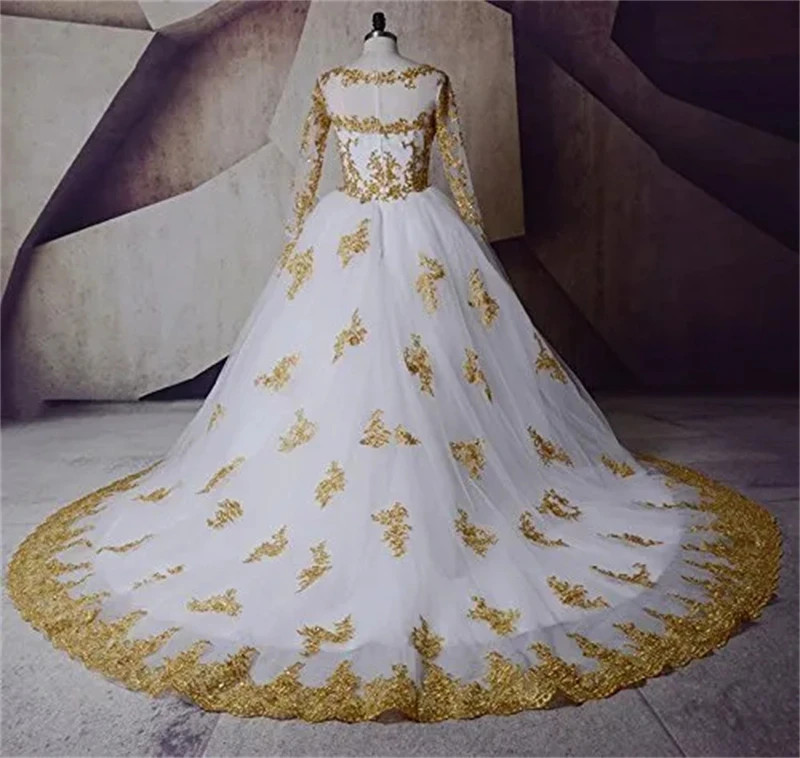 White Gold Classic WeddingDress Long Sleeves Lace Appliques Vintage Bridal Dress