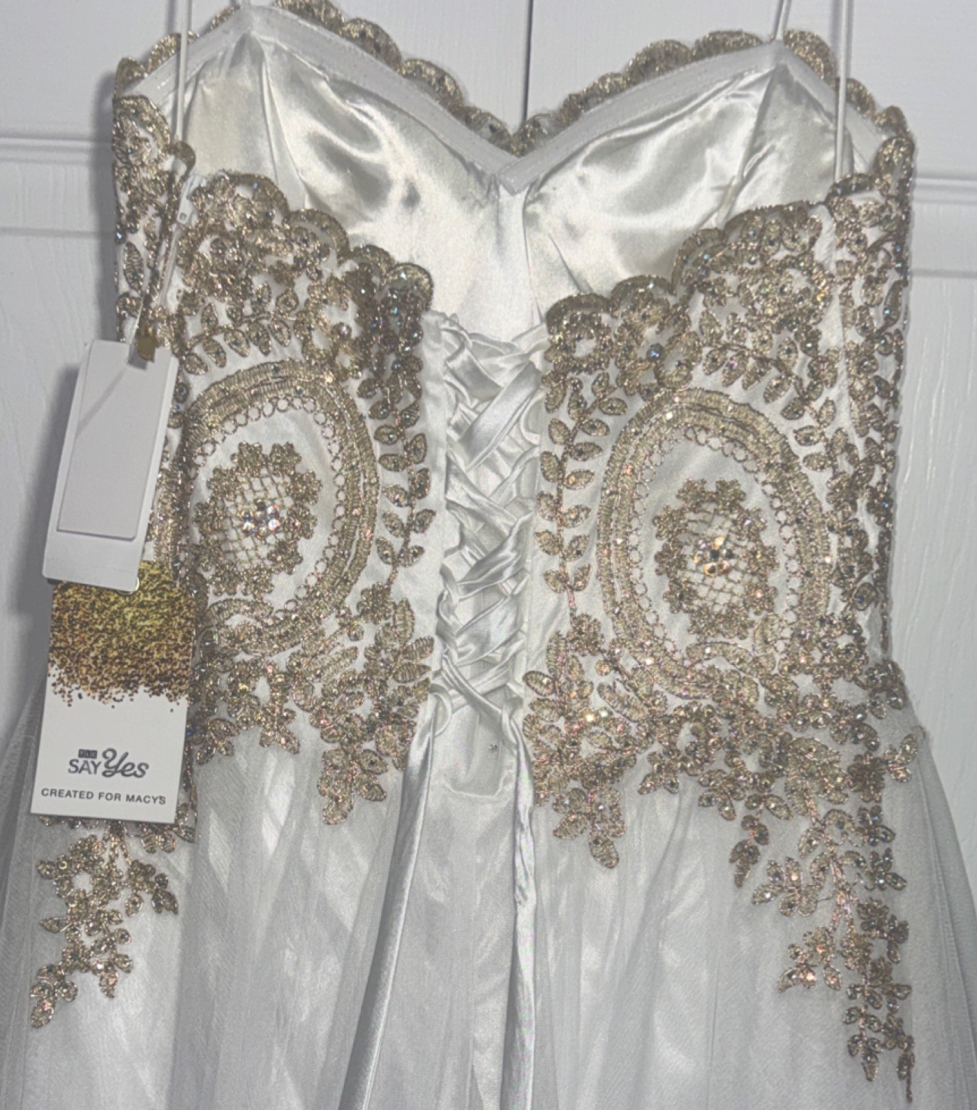 Say Yes White Gold Beaded Embroidered Sweetheart Sleeveless Ball Gown Dress 5/6