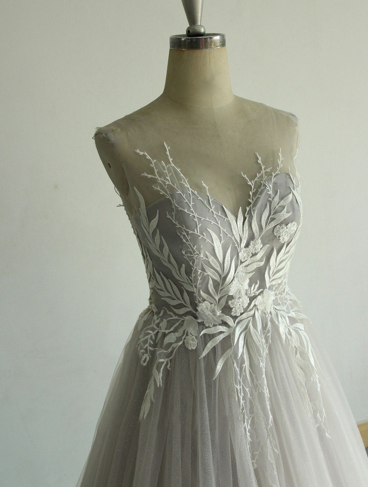 Silver grey glitter leaf lace wedding dress wedding dress 32-60 straps n.measurement