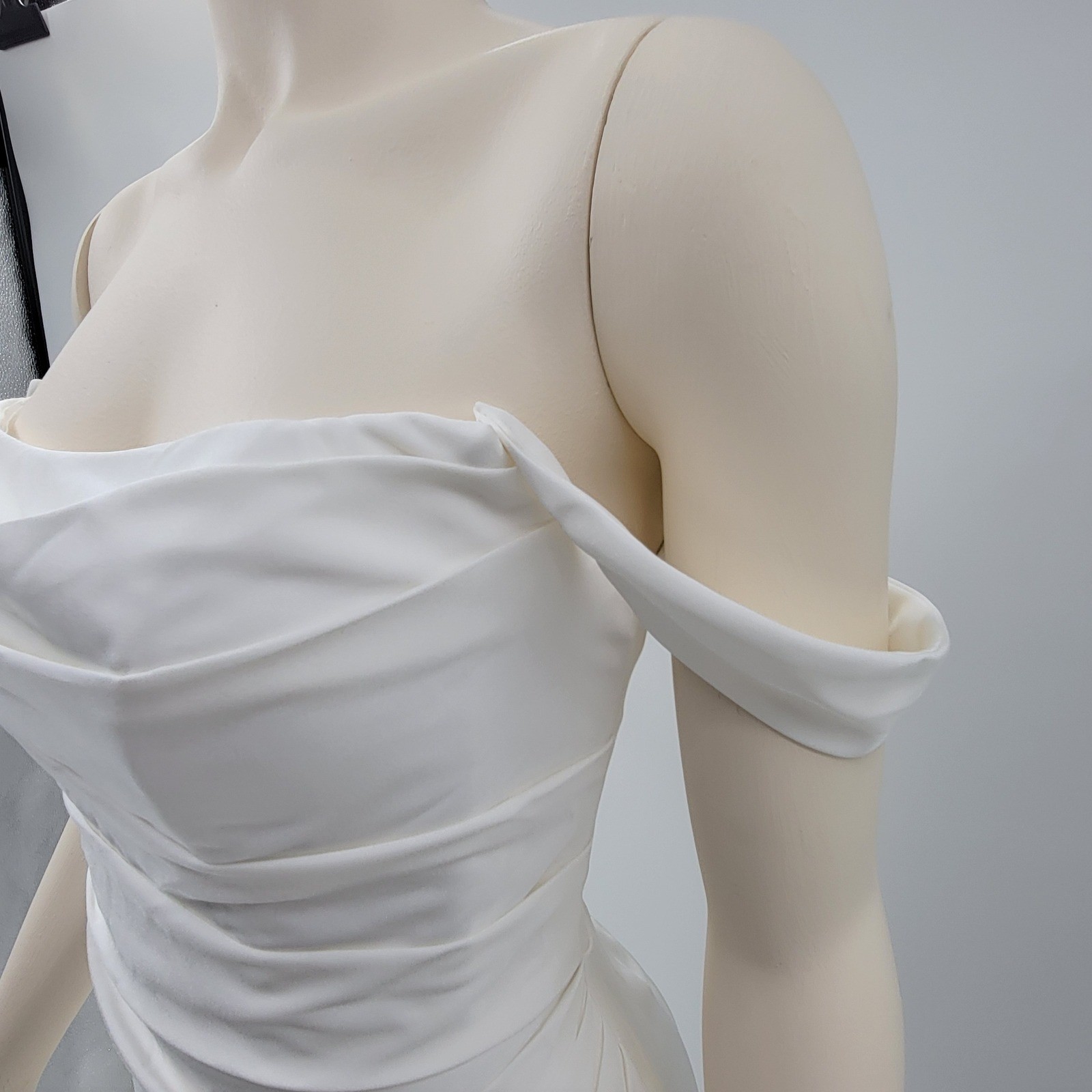AZAZIE Moonlight Wedding Dress 04 Diamond White Off Shoulder Ruched Button Back