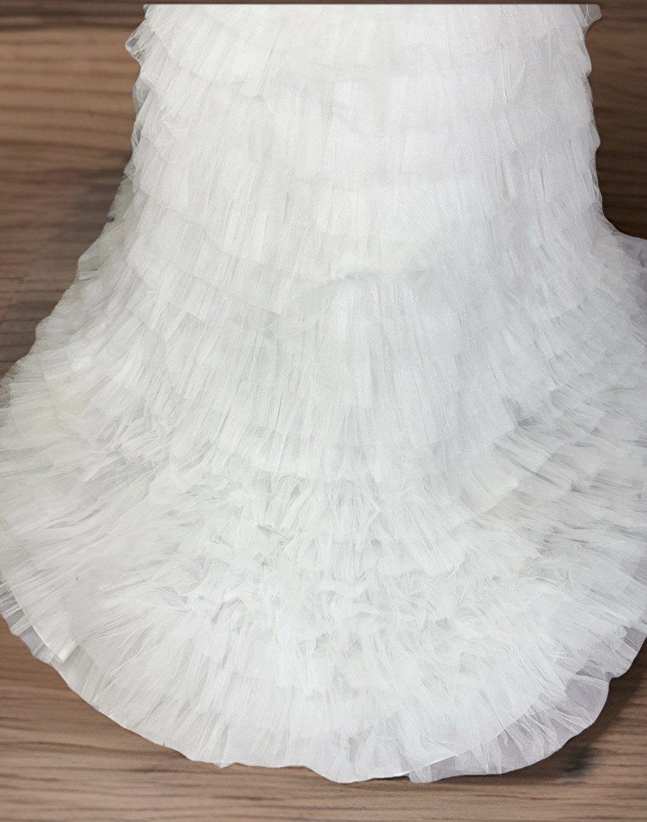 Moonlight Sz 8 White Strapless Beaded Bodice Tiered Layered Tulle Wedding Dress