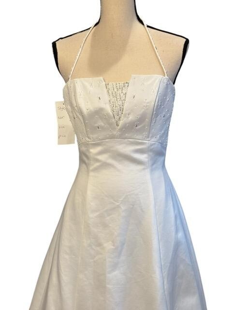 Venus White Embellished Satin Wedding Gown Size 8 $699