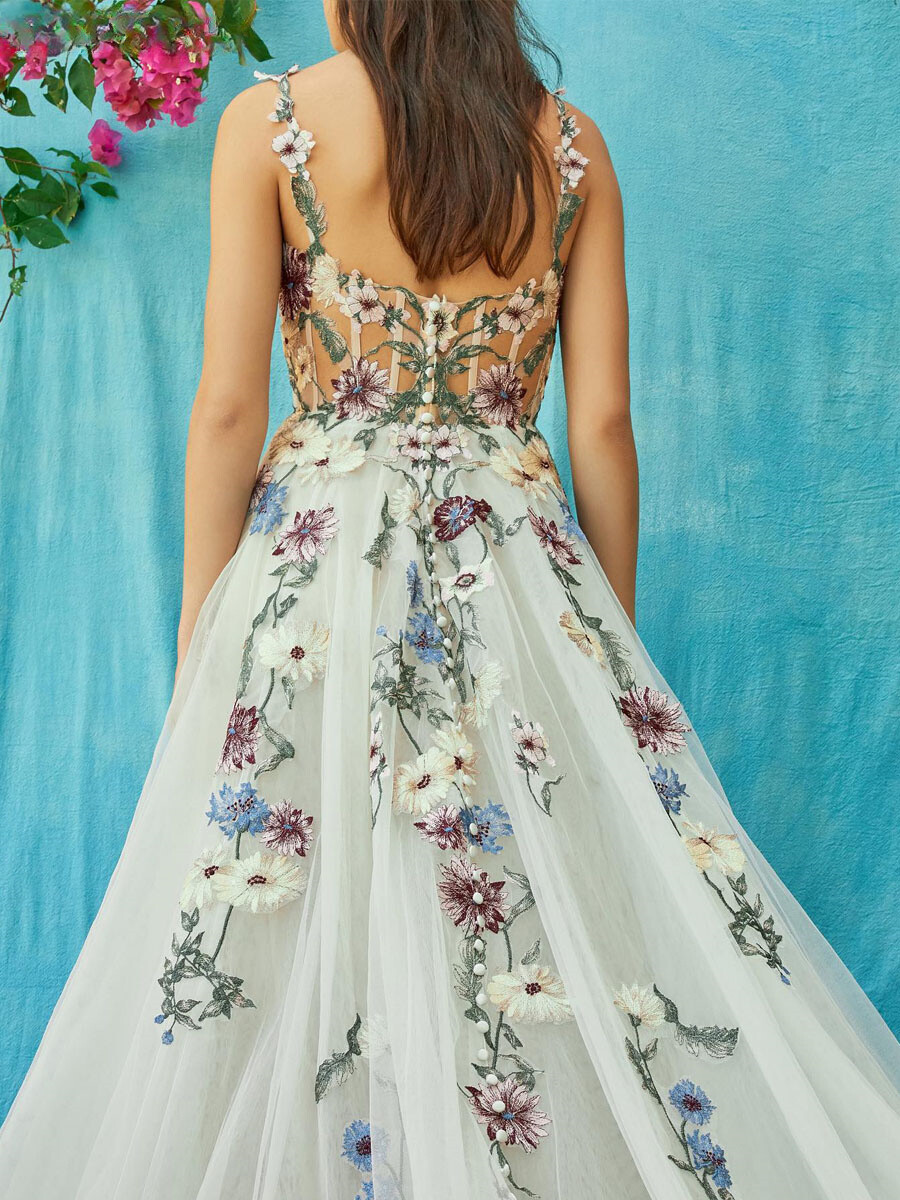 Floral Lace A Line Wedding Dress Tulle 3D Flowers Spaghetti Straps Bridal Gowns