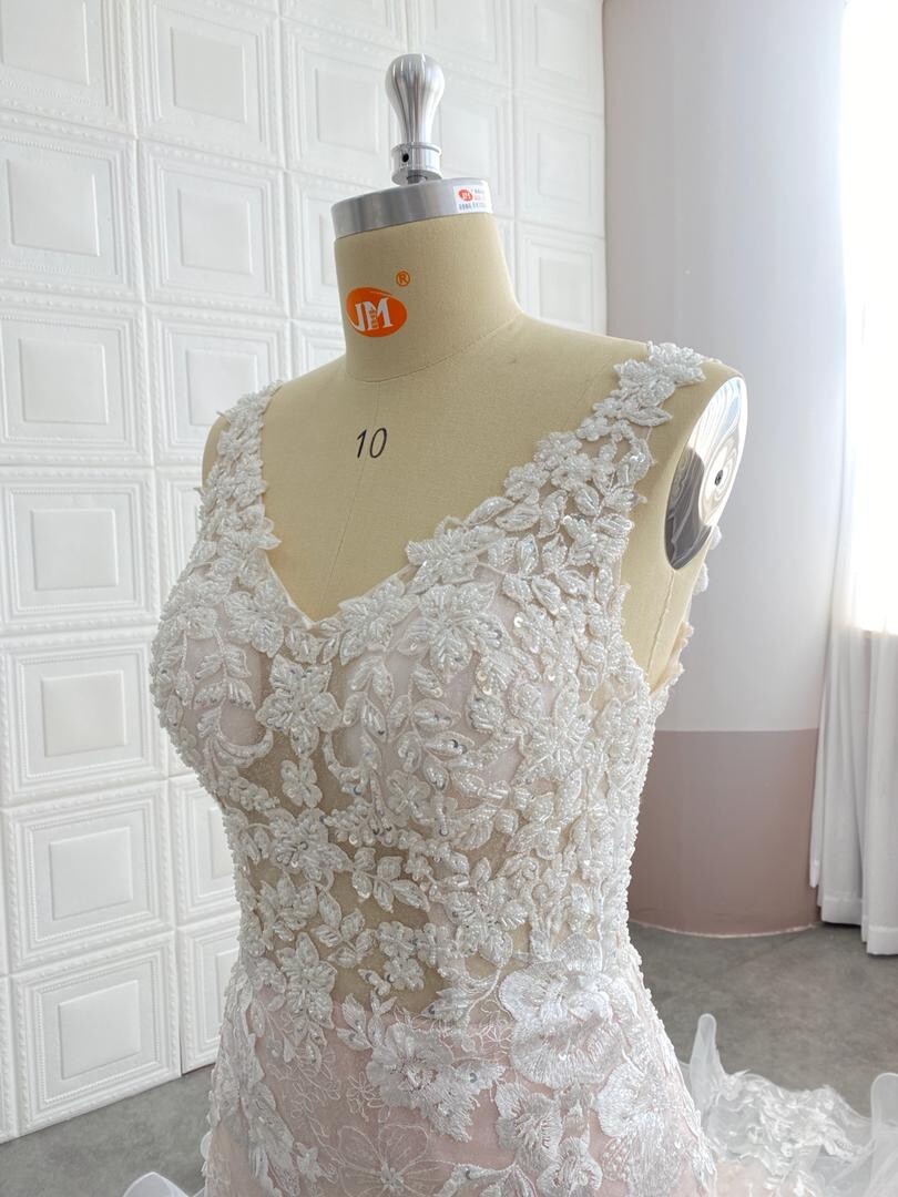 MERMAID WEDDING GOWN Blush lining size 10