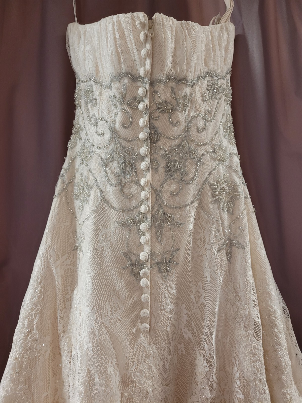 Mia Solano, M1020Z, Size 8, Ivory, Lace Layers , Silver Beading