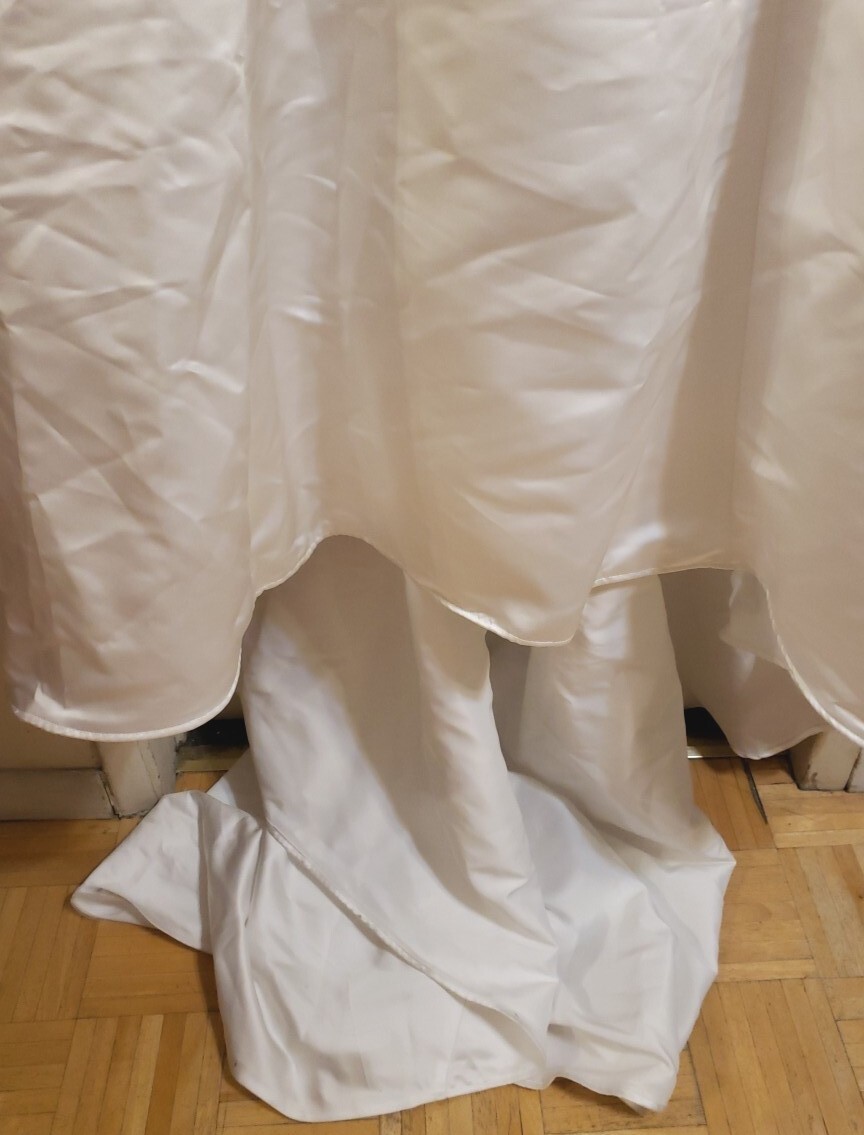 VENUS WHITE SATIN EMBROIDERED BEADED WEDDING GOWN PLUS SIZE