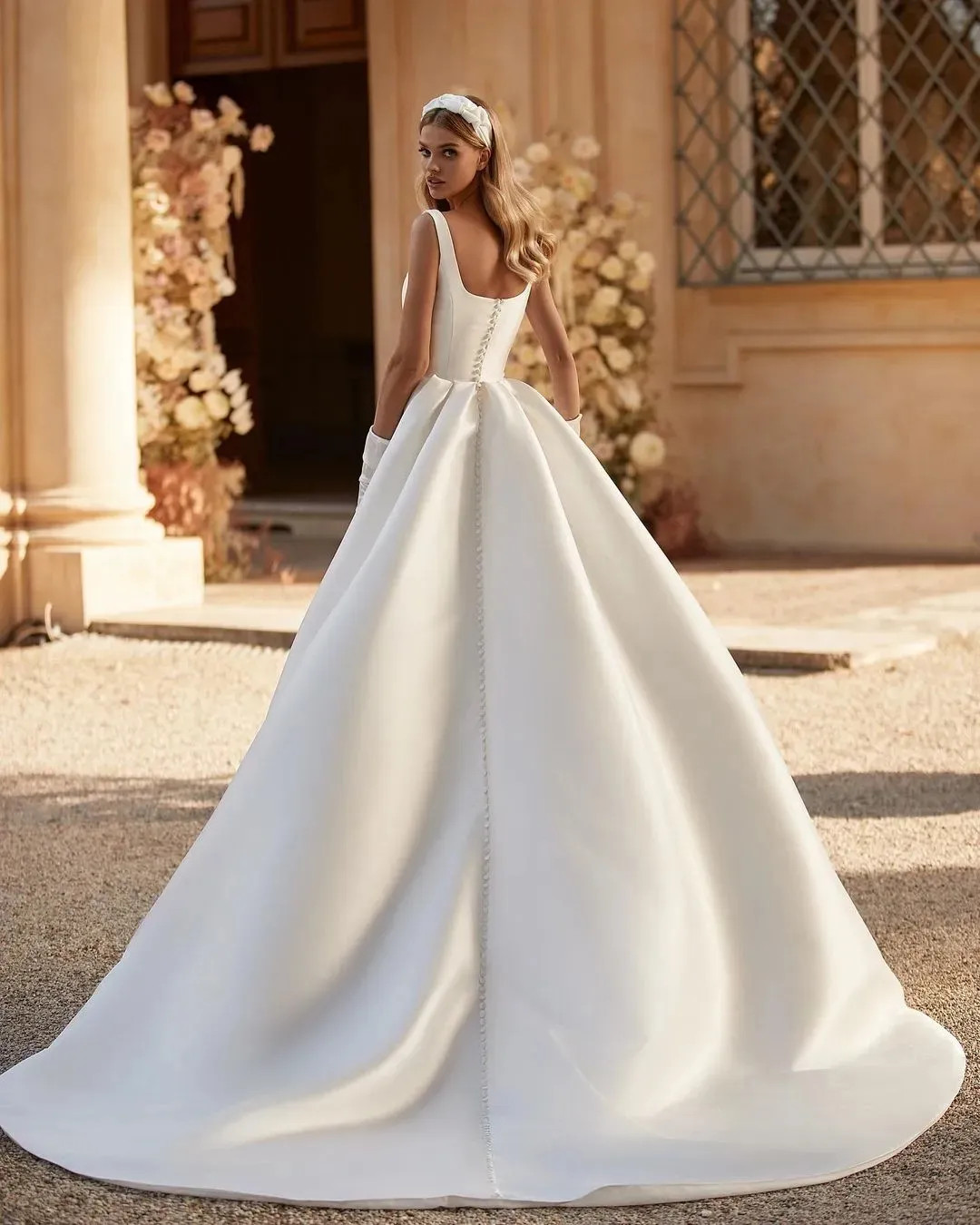 Princess A Line Wedding Dresses Square Neck Thigh Slit Button Satin Bridal Gowns
