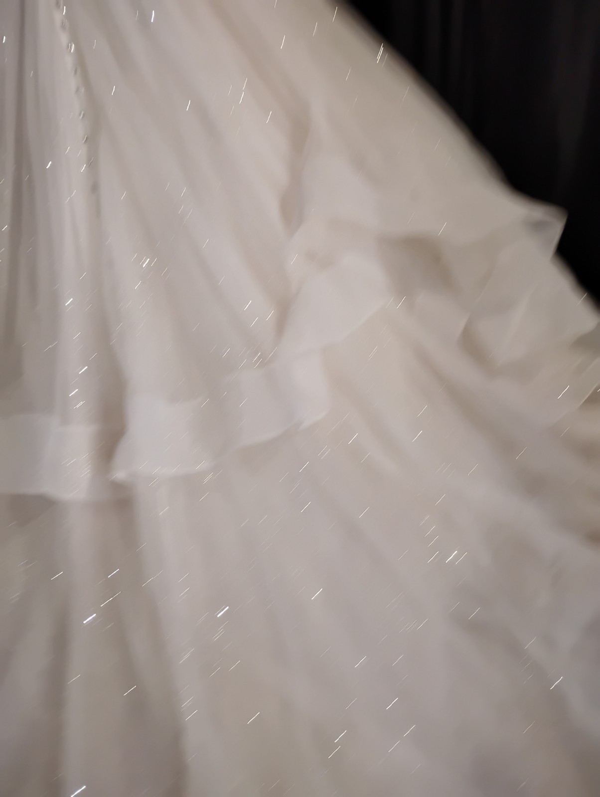 Allure Couture Style 9777 Sz 12 Sopsticated Shimmer Princess Wedding Gown