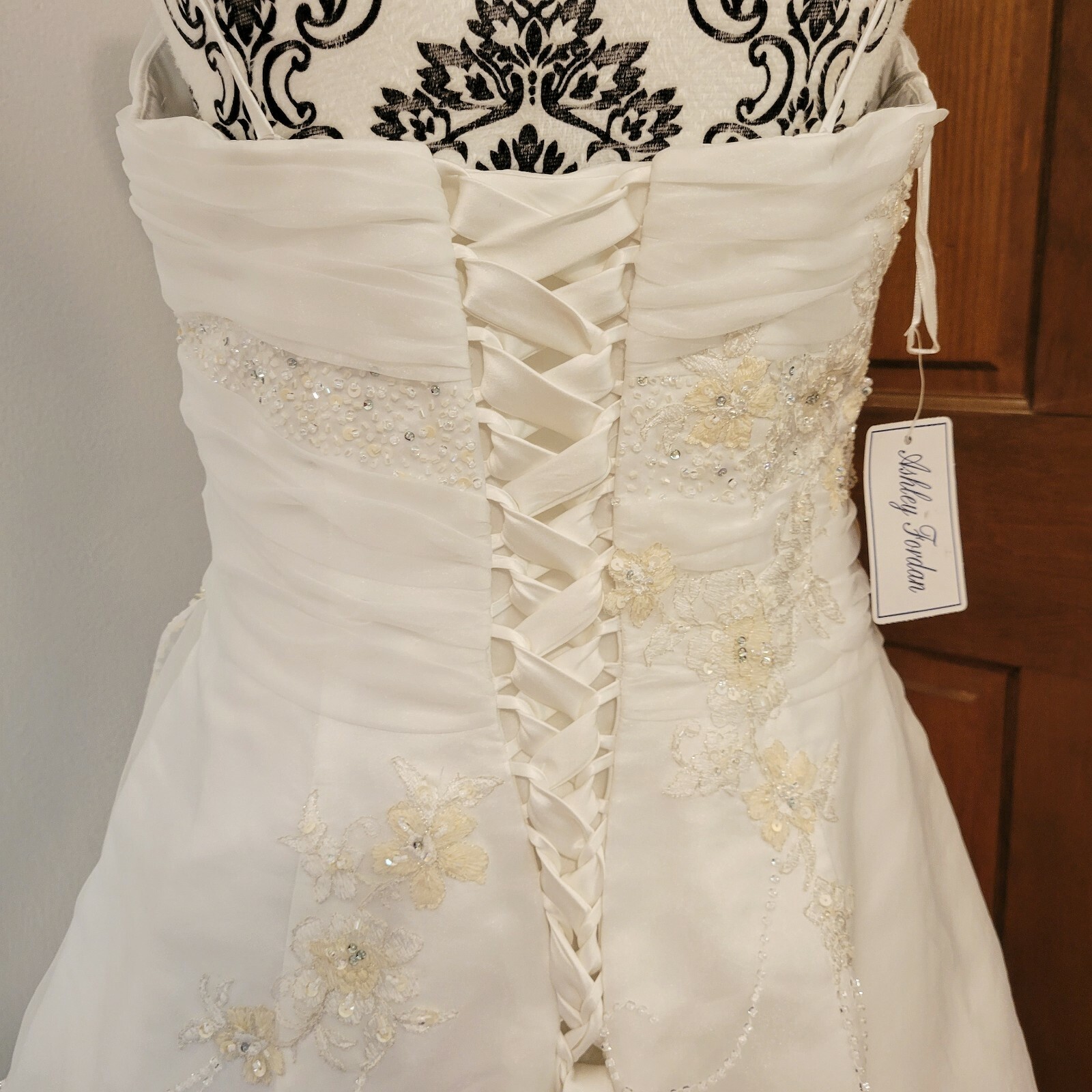 NWT Impression Ashley Jordan Bridal Gown V443 Sz 10