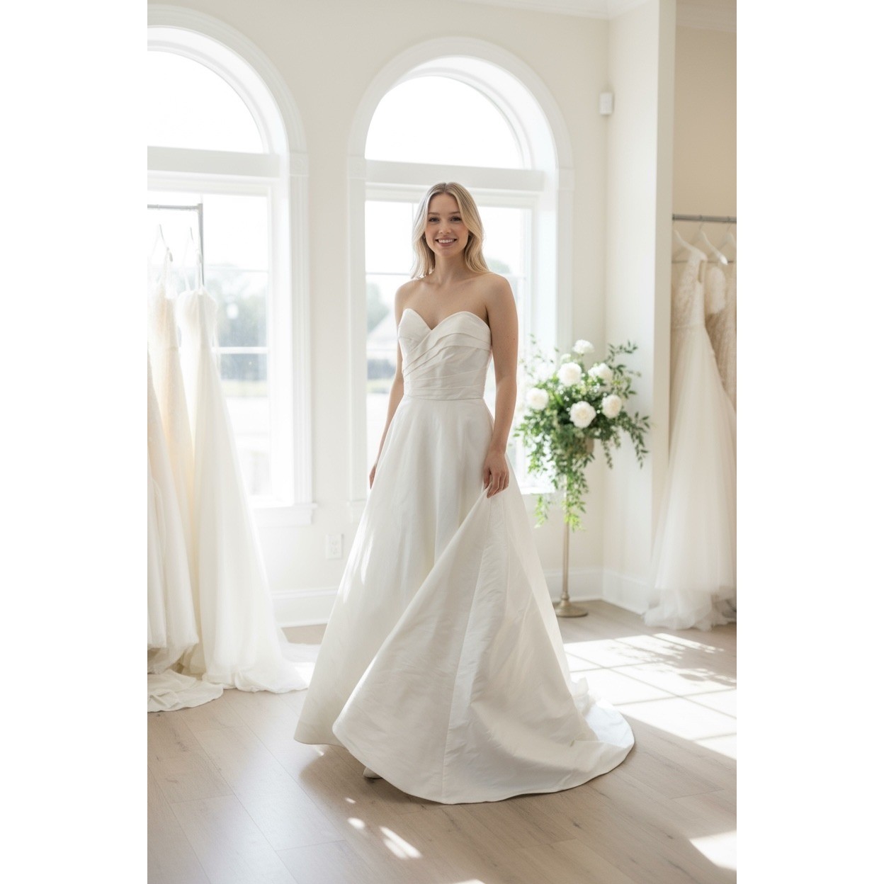 Strapless Wedding Dress Bridal Gown A-Line Buttons Back hidden zipper Gown