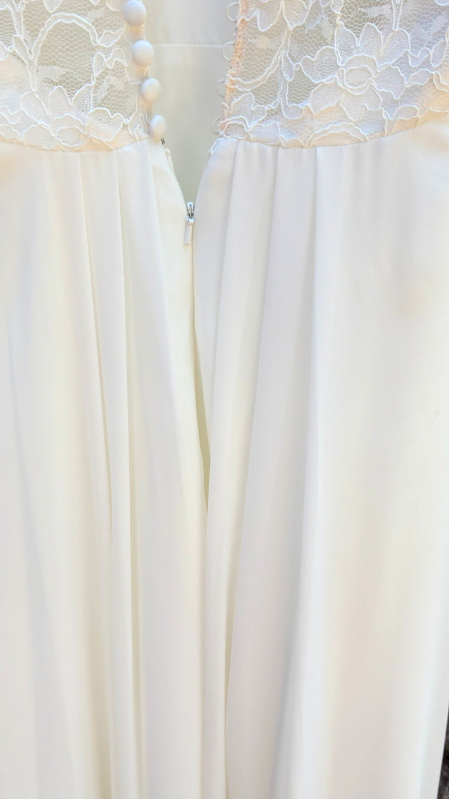 Mori Lee Madeline Gardner Wedding Dress Lace Chiffon Bridal Gown V-Neck