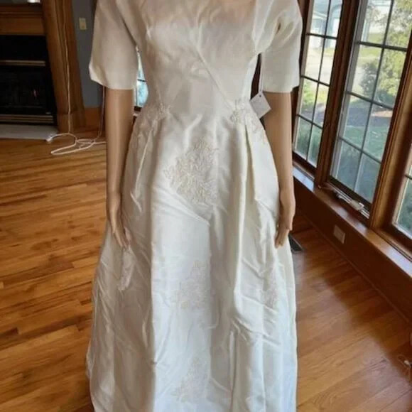* Vintage Short Sleeve Ivory Taffeta Lace Bridal Ball Gown Wedding Dress Size 0