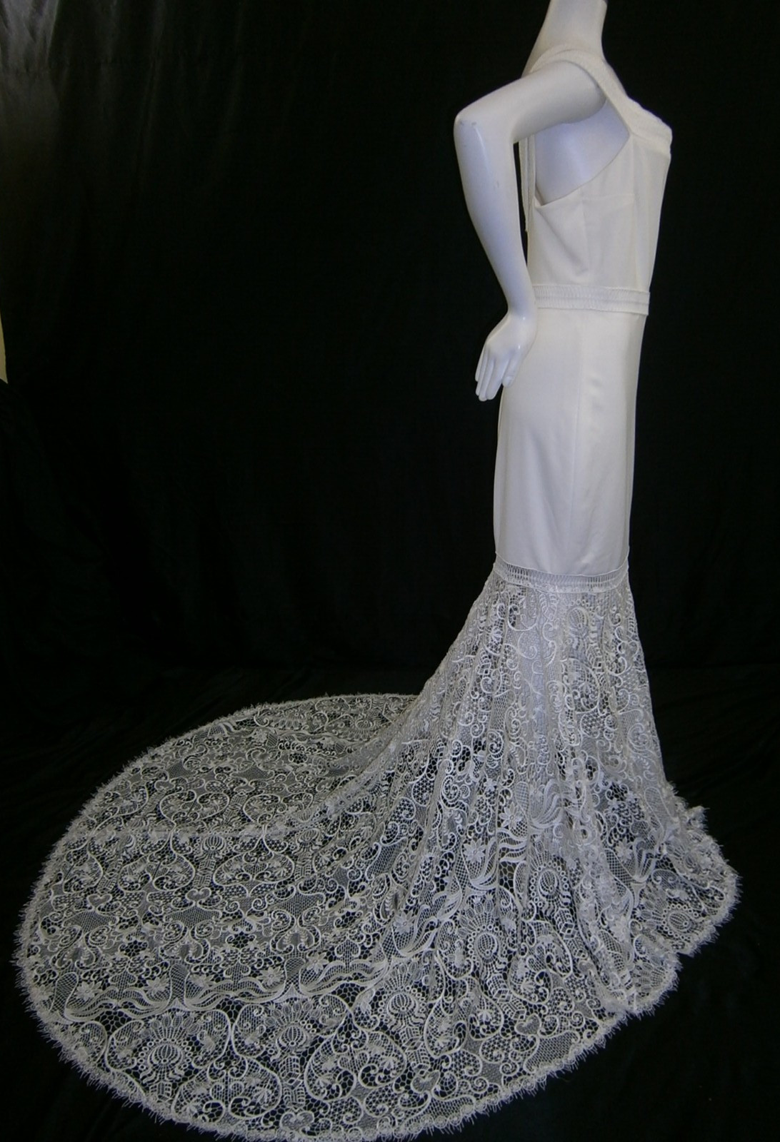 Chosen Kyha Wedding Dress 10-12 Ivory Lace Matte Jersey Crochet Off Shoulders