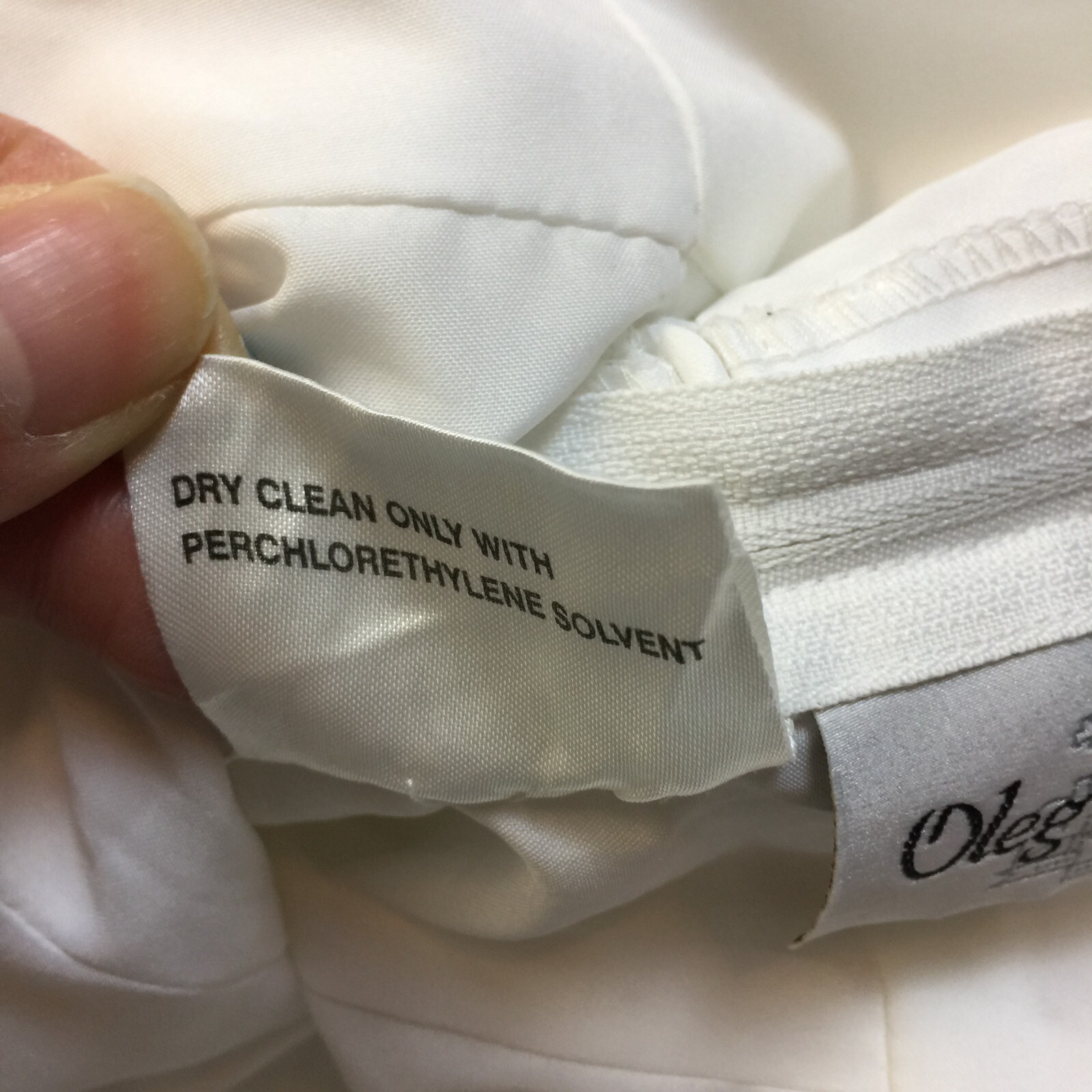 Oleg Cassini Wedding Dress Size 10 Womans White Beaded Sleeveless Ballgown Tulle
