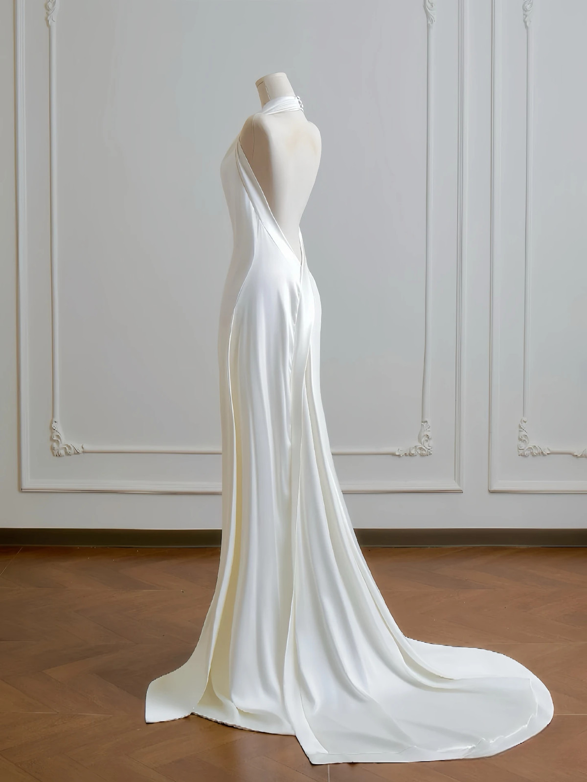 White Wedding Dresses Halter Straight Backless Bodycon Sleeveless Long Trailing