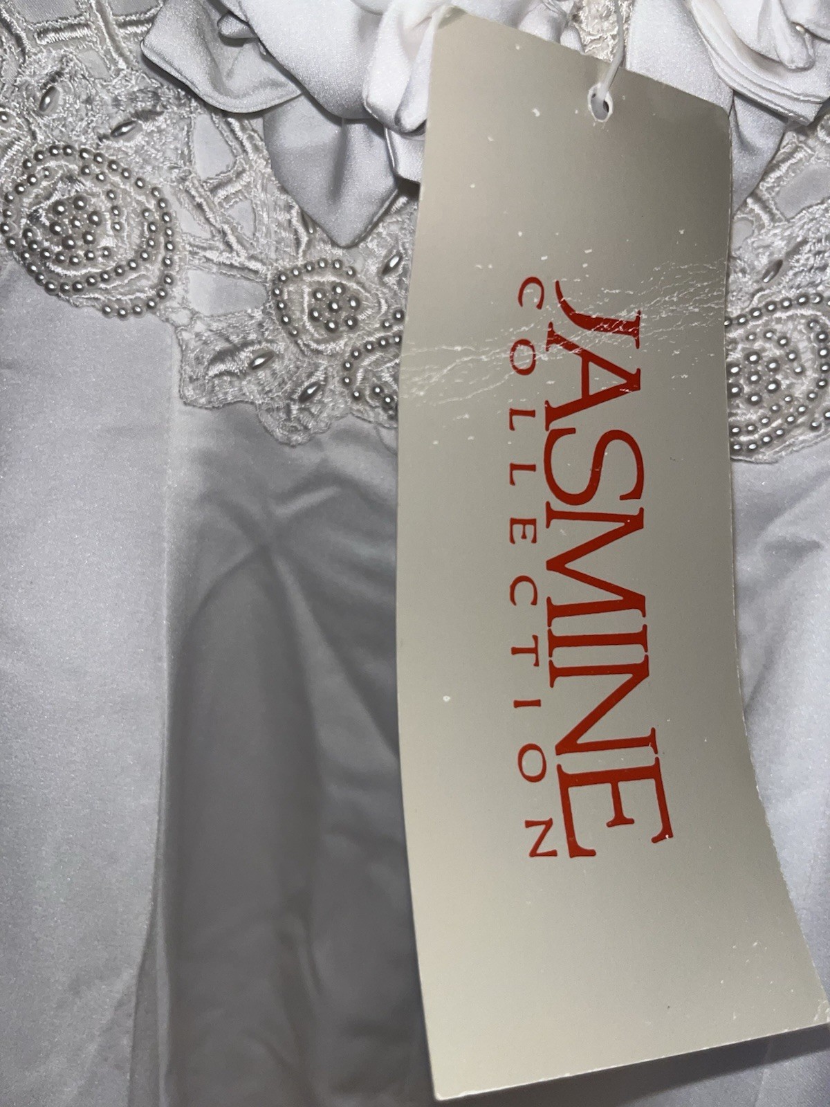 Vintage Jasmine Wedding Gown/ Dress Size 8 White Beaded Style S97S5 NWT