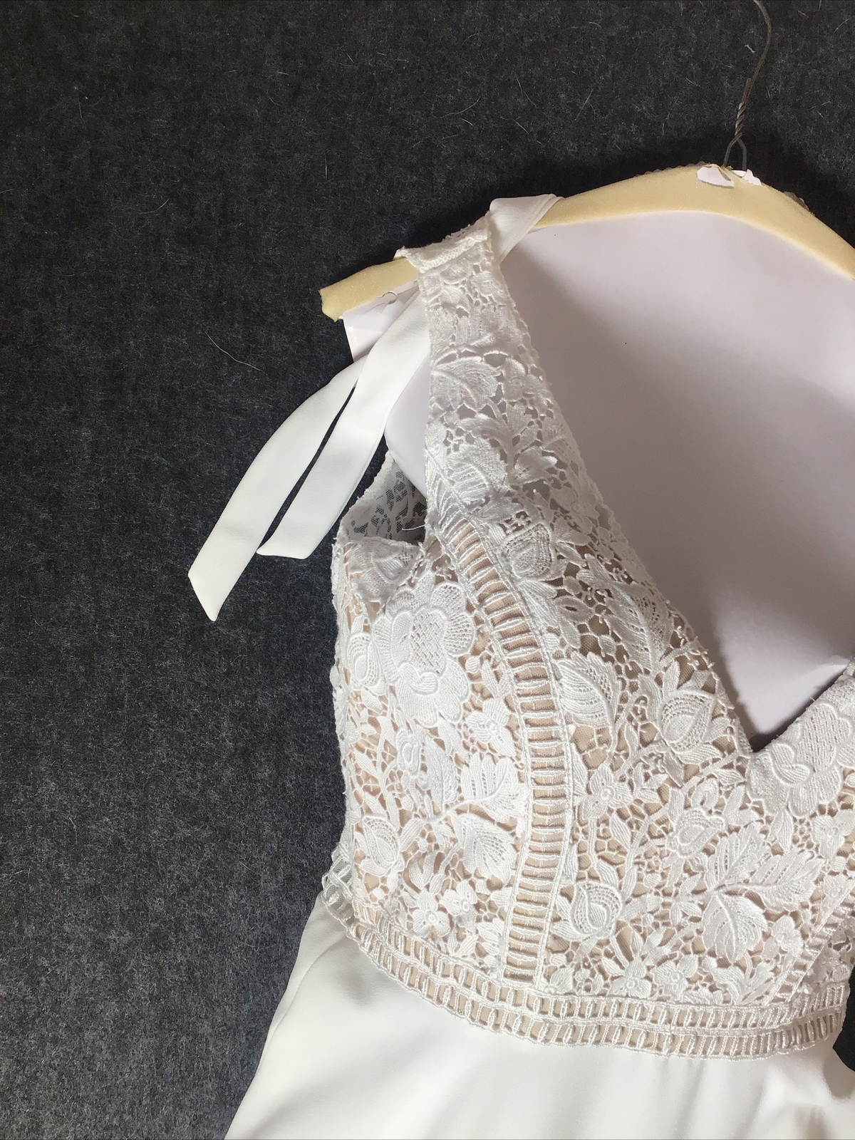 Marylise Embroidered ￼White Wedding Dress
