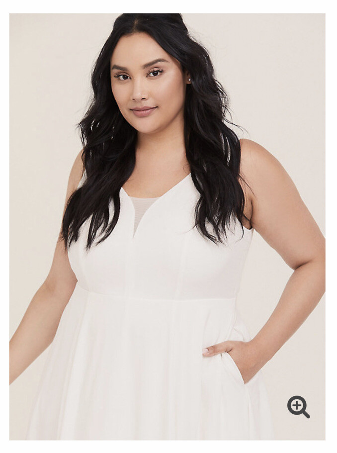 Torrid Ivory Jacquard Sweetheart Gown