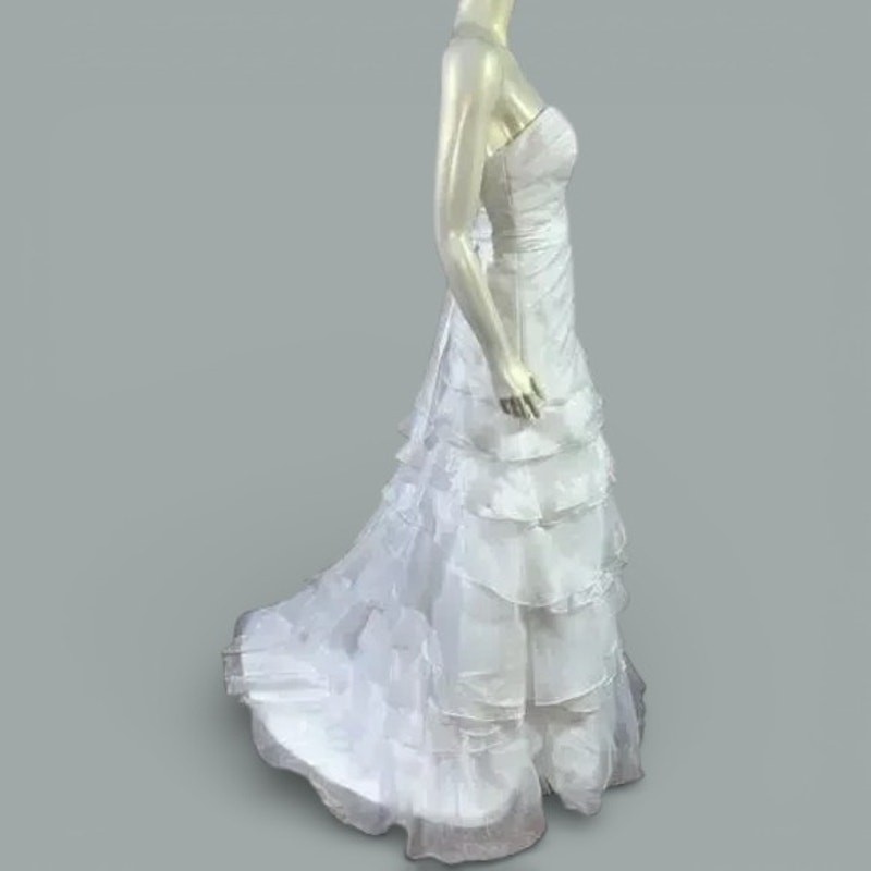 Allure Bridal P840 White A-Line Wedding Strapless Tiered Size 8 $1700 Retail