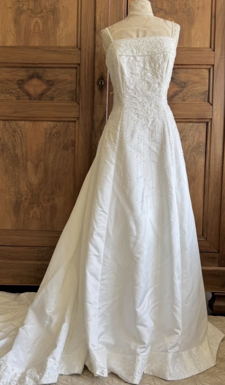Beaded Embroidered Satin Bridal Gown Wrap Ivory Wedding Dress M/L