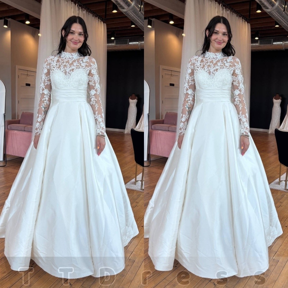 High Neck Long Sleeve Wedding Dresses Lace Appliques Satin A Line Bridal Gowns