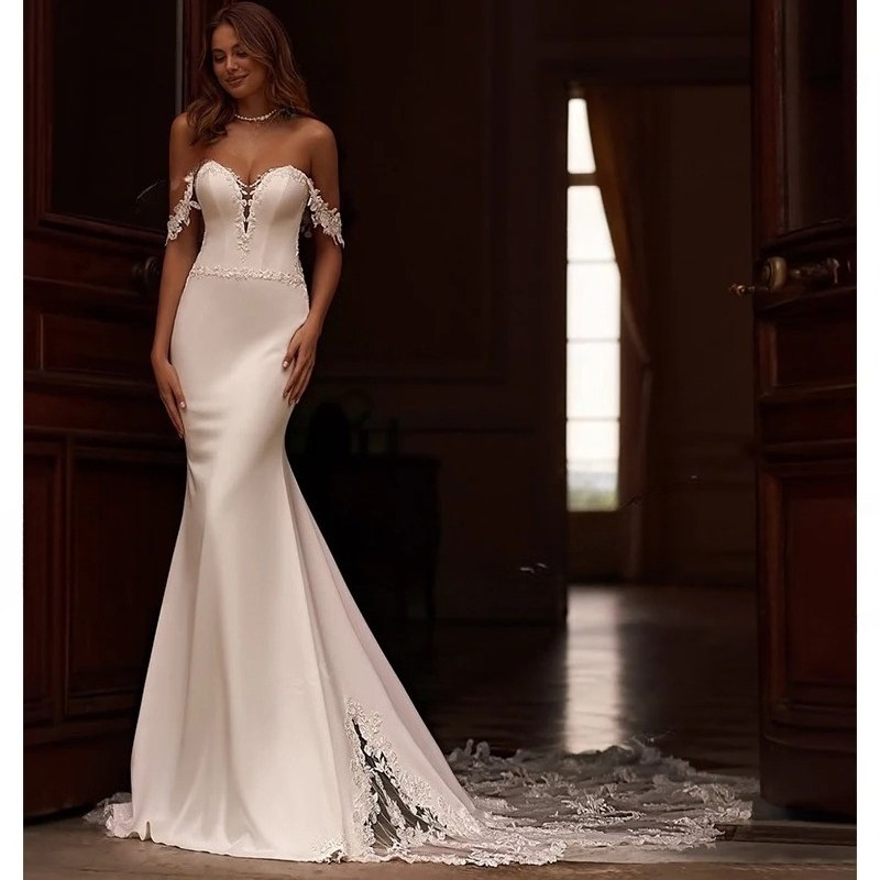 Off Shoulder Mermaid Wedding Dresses Satin Lace Sleeveless Boat Neck ﻿Gowns