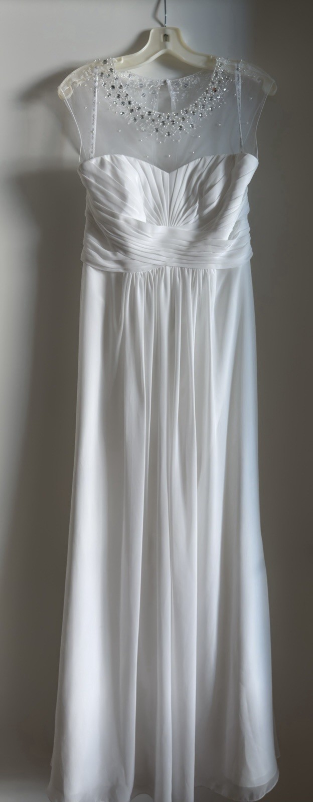 Women’s Wedding Dress Size 8 (My Size M) White