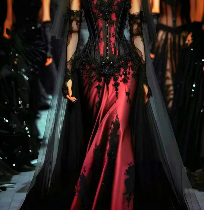 Black+Red Gothic Mermaid Wedding Dresses Tulle Lace Appliques Bridal Gowns