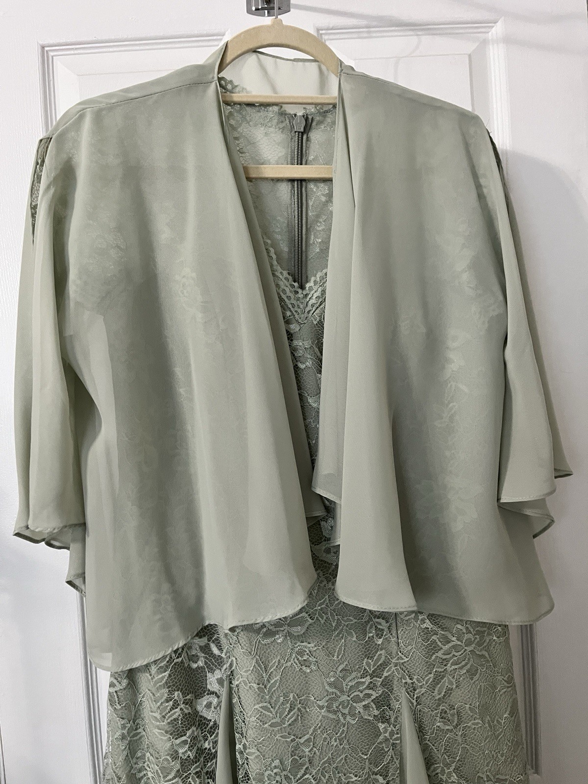 Formal Wedding Midi, Tea Length Dress , Sz 10, Includes Wrap Preowned Sage Green