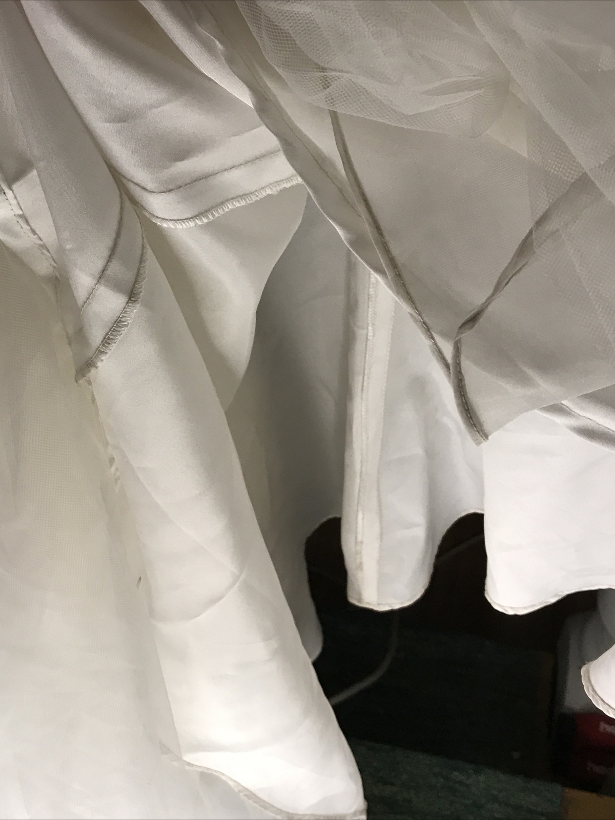 26w Wedding Dress Ball Gown Ivory White Strapless for 5 foot 1 inch BEAUTIFUL
