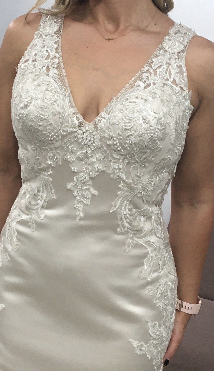 Ivory Satin Mermaid Wedding Dress Lace Beading V Neck Sleeveless Train Buttons