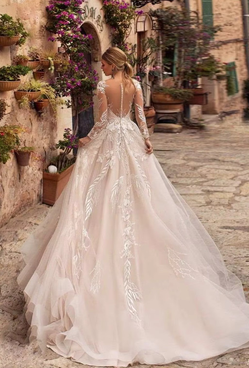 Bohemian Long Sleeves Appliques Sweetheart Off Shoulder Wedding Dresses Sheer