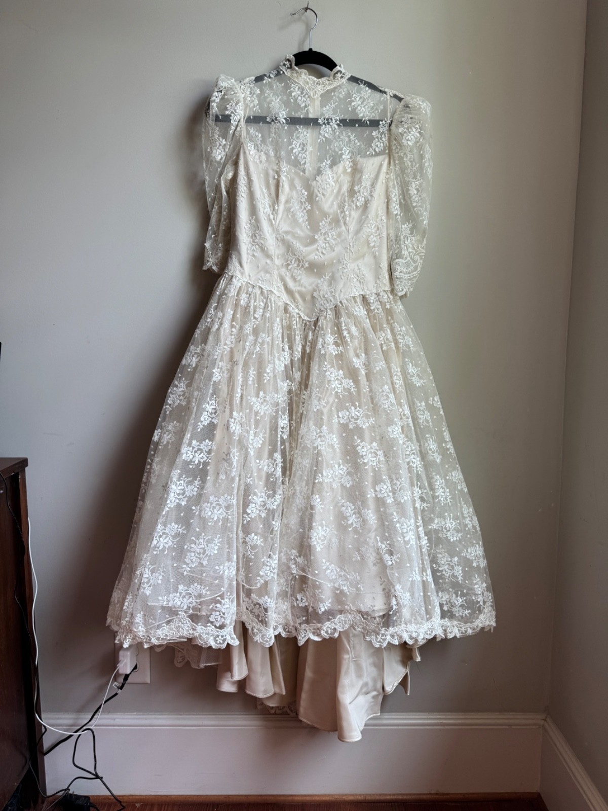Barbara Q For Darva Vintage Lace Wedding Dress Sz 10- Reception Dress/Going Away