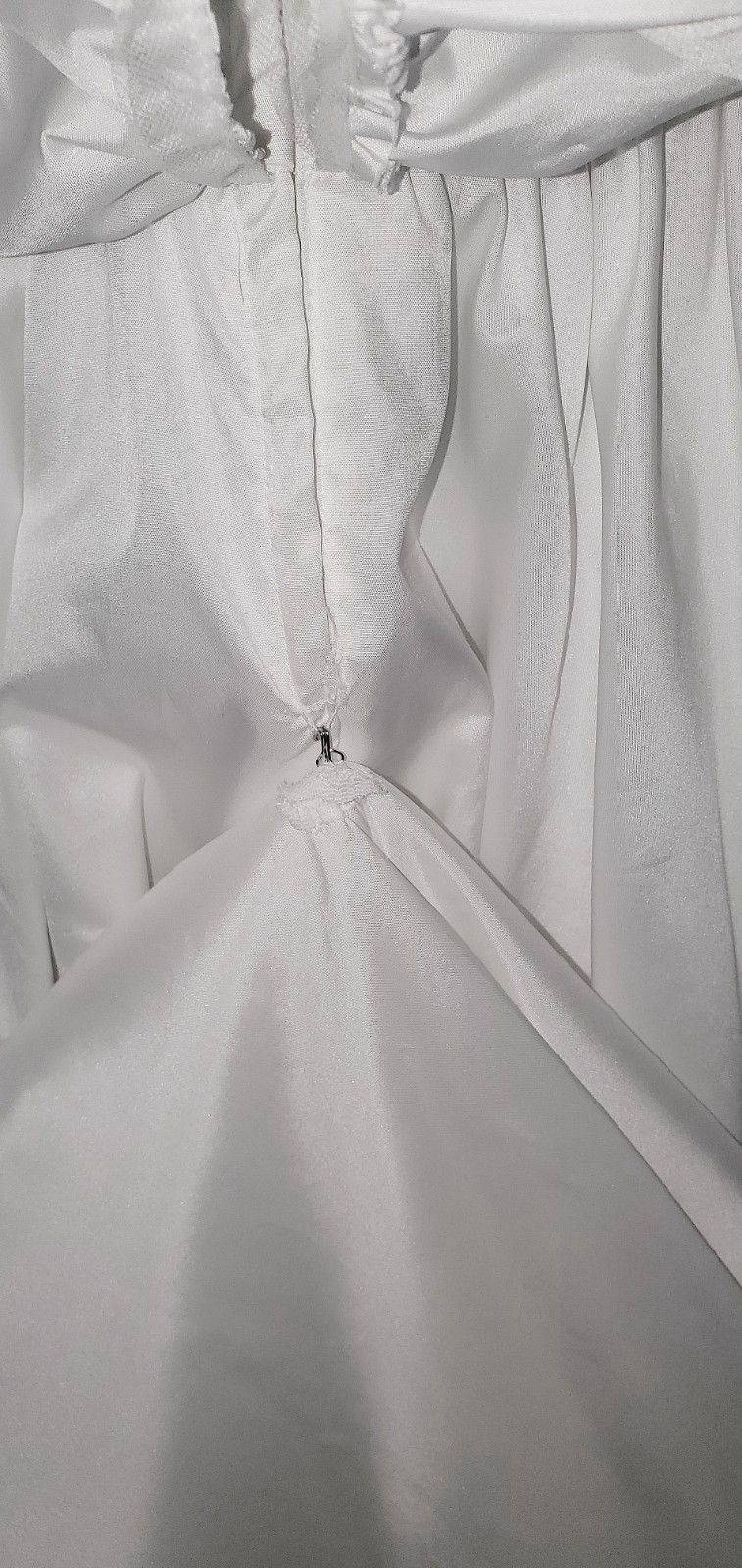 Satin & Lace White Wedding Gown Size 7-8